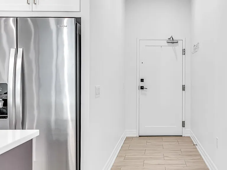 1880 Gordon St #214 — Photo 33