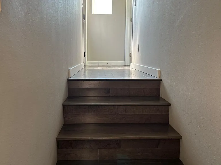 2837 Selby Ave #1/2 — Photo 5
