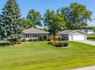 N3231 Steeple Dr, Appleton, WI 54913