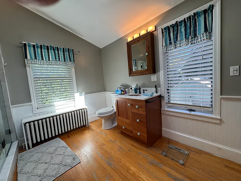 112 Wayland St — Photo 12