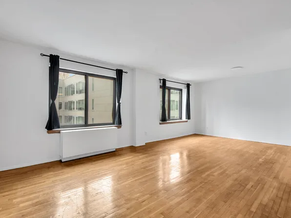 414 West 54th Street image 1 of 11