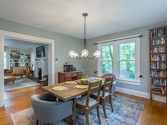 3rd image of 143 Thresher St