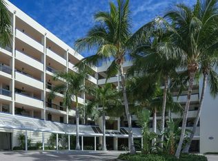 1930 Harbourside Dr UNIT 124, Longboat Key, FL 34228