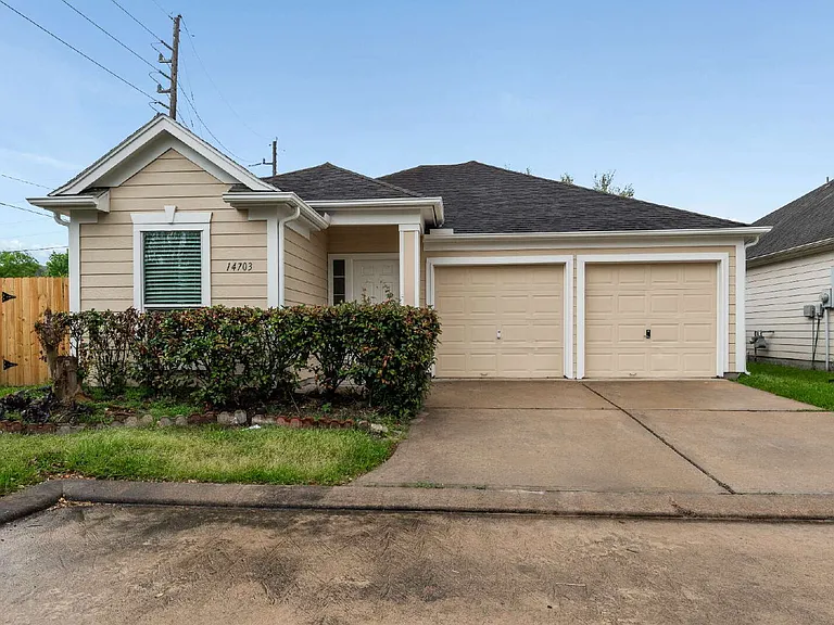 14703 Briceland Springs Dr — Photo 20