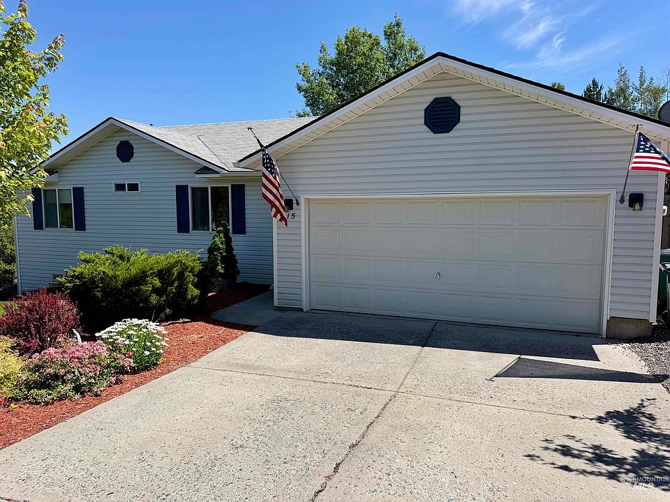 1st image of 315 Quail Run Dr