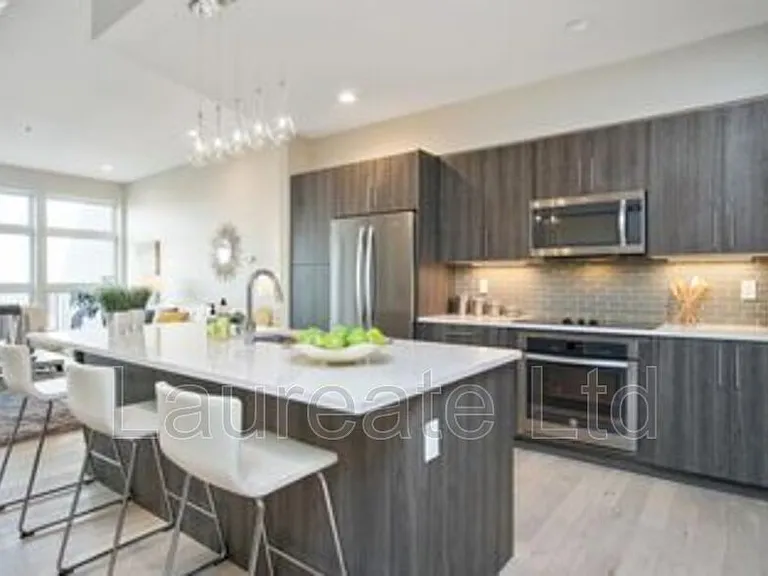 3198 Blake St #504 — Photo 3