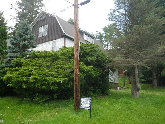 3rd image of 1001 Elder Ave