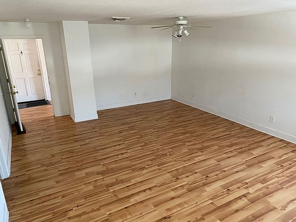 2nd image of 259 Main St APT B