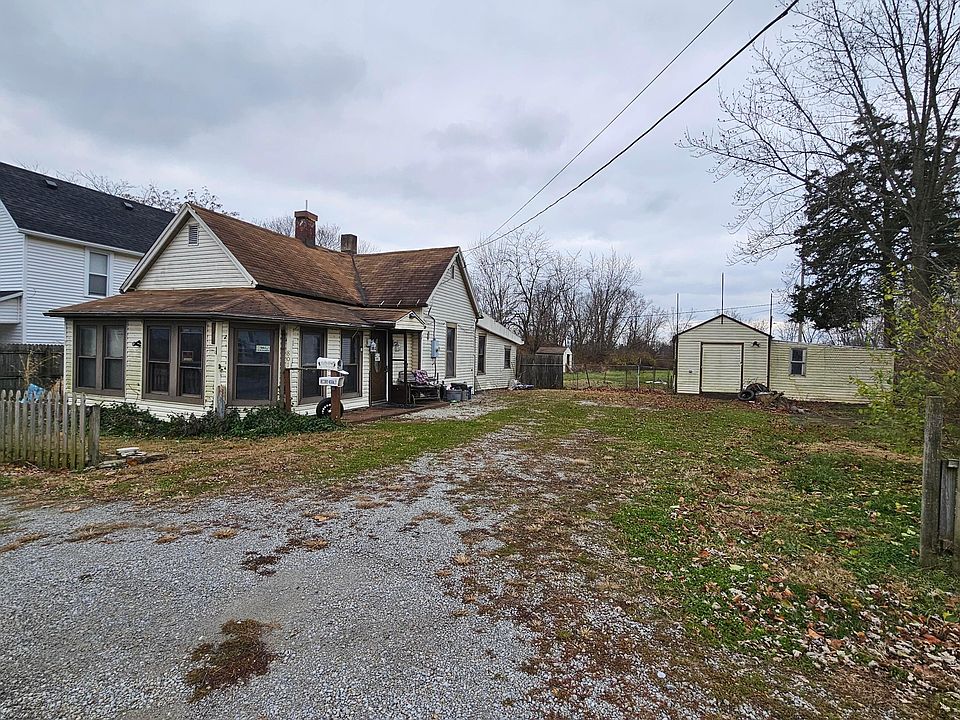 2nd image of 801 John St