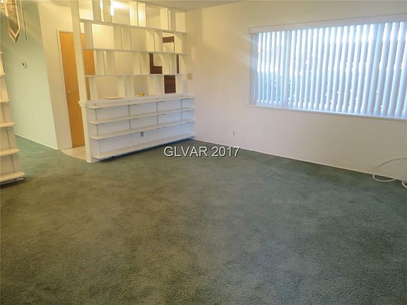 3rd image of 5912 Alta Dr