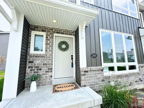 2810 McClay Rd, Saint Charles, MO 63303