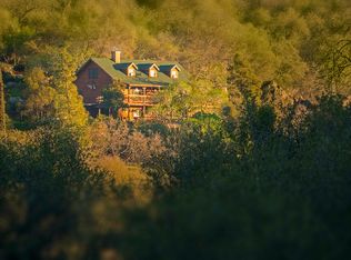 42182 Mynatt Dr, Three Rivers, CA 93271