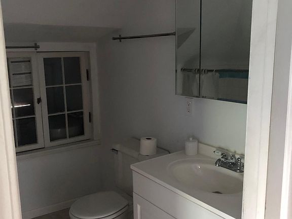 3rd image of 3828 Baltimore Ave #C