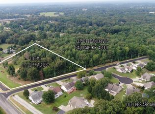 3750 Pecan Dr, Paducah, KY 42001