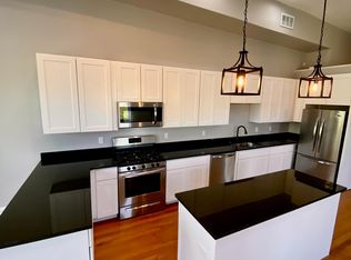 3301 Wisconsin Ave #3F, Saint Louis, MO 63118