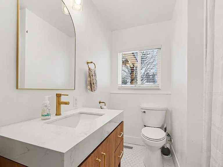 52410 Filbert Rd — Photo 18