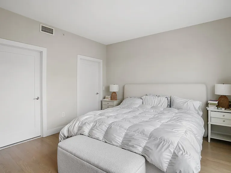 56 Old Field Point Rd #1 — Photo 11