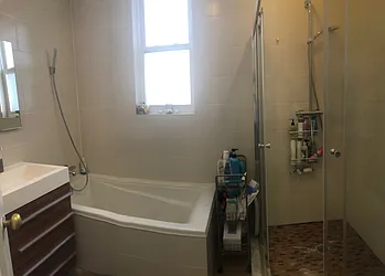 Rented by Alexander Bilu, LREB