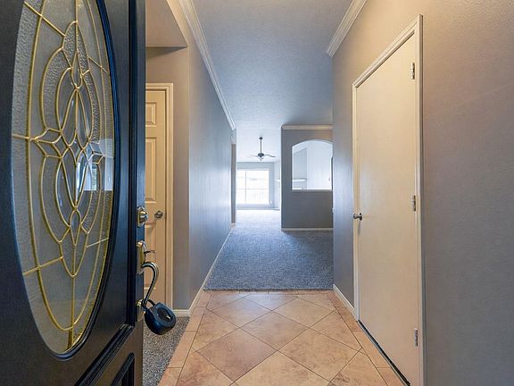 5th image of 3050 Texas Oak Dr