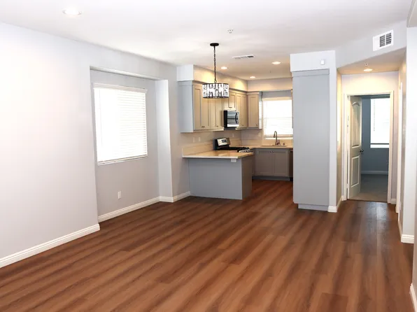 6180 Lincoln Ave, Cypress, CA 90630