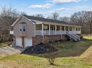 237 Grant Hwy, Gordonsville, TN 38563