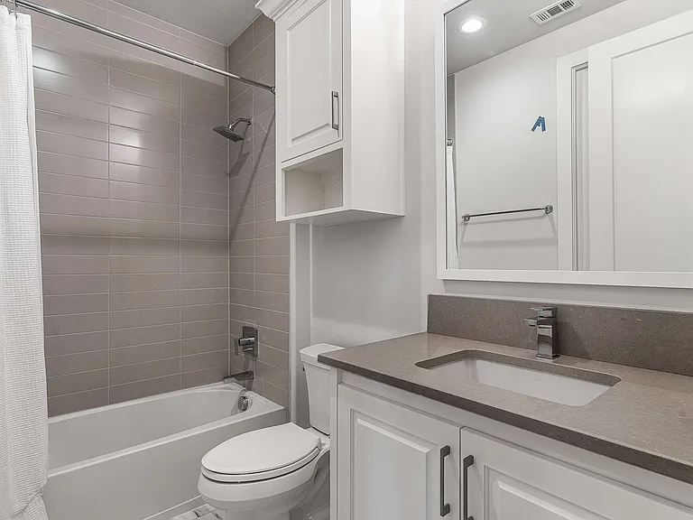 2800 Lakeside Pkwy #102 — Photo 31