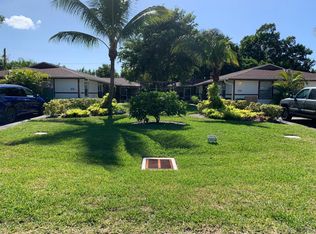 824 96th Ave N UNIT A, Naples, FL 34108
