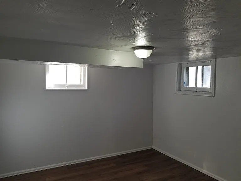 2 bed, 1.0 bath, $1,000 — Photo 7