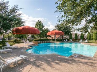 8720 Manhattan Ave, Plano, TX 75024
