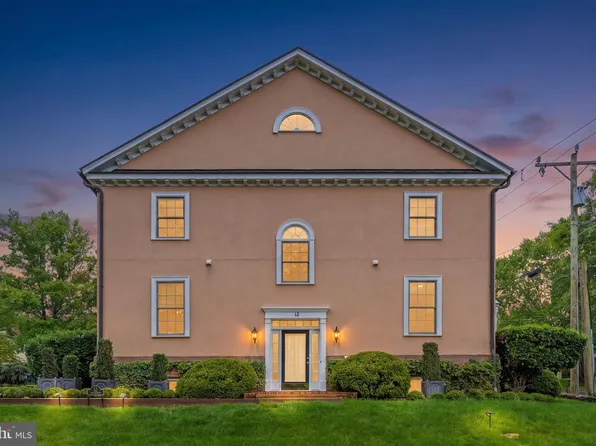 12 Orange Dr, Middleburg, VA 20117