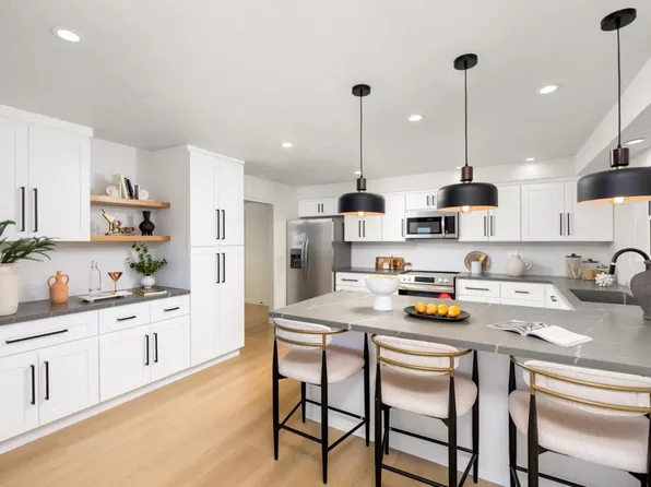 416 N Prospect Ave, Redondo Beach, CA 90277