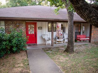 104 Songbird Trl, Keene, TX 76059