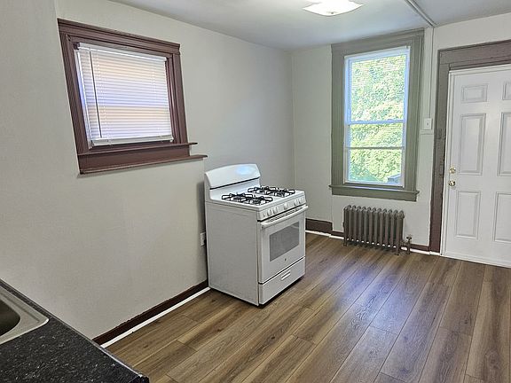 2nd image of 230 Greenwich Ave #2A