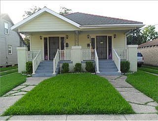 1st image of 3522 Leonidas St