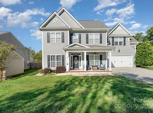 125 Louden Dr, Mooresville, NC 28115