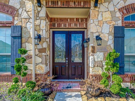 3rd image of 5015 Gold Haven Dr
