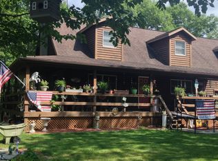 150 High Ridge Rd, Dingmans Ferry, PA 18328