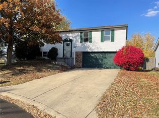 109 Topsfield Farm Cir, Englewood, OH