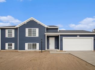 29761 Georgia Place Ct, Elkhart, IN 46514