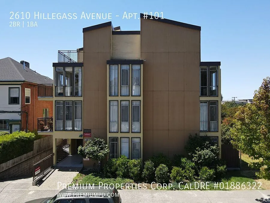 Building Photo - 2610 Hillegass Ave