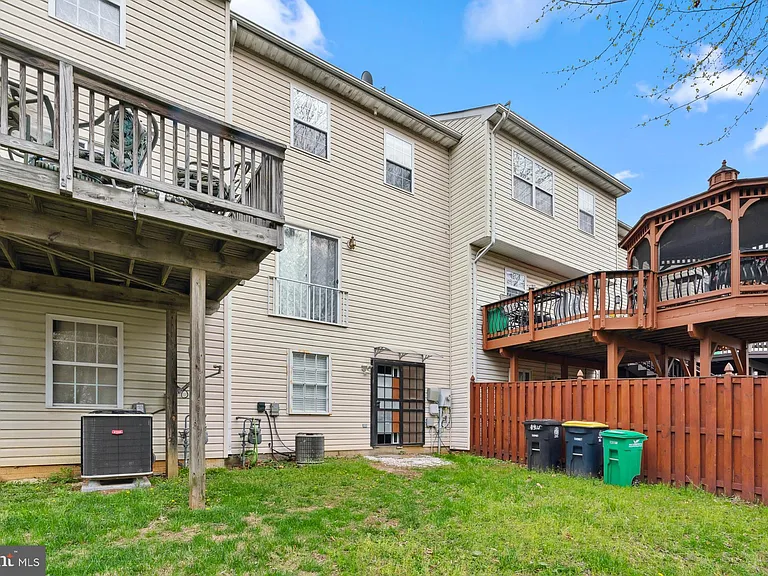 4935 Wall Flower Way — Photo 28