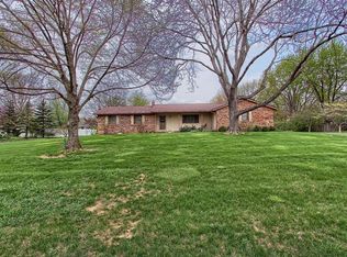 4852 Hayes Rd, Groveport, OH 43125