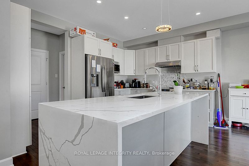 Ottawa House for rent - 4 Bedrooms — photo 8