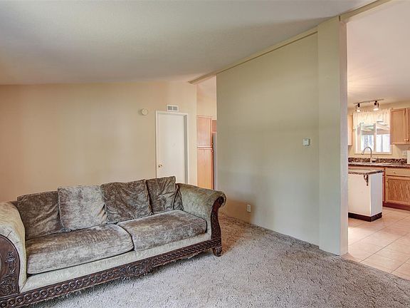 5th image of 4055 Pine Meadows Dr