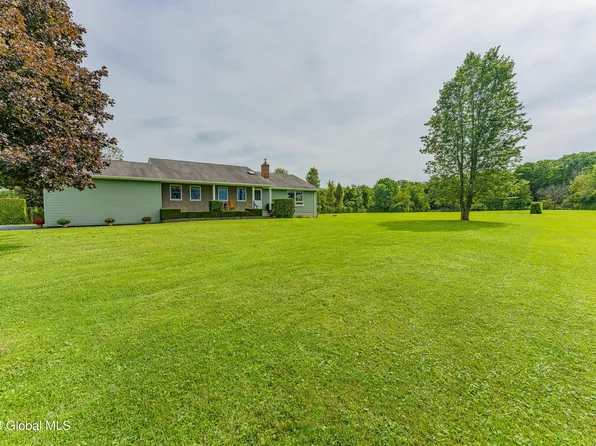 446 County Route 54, Schaghticoke, NY 12154