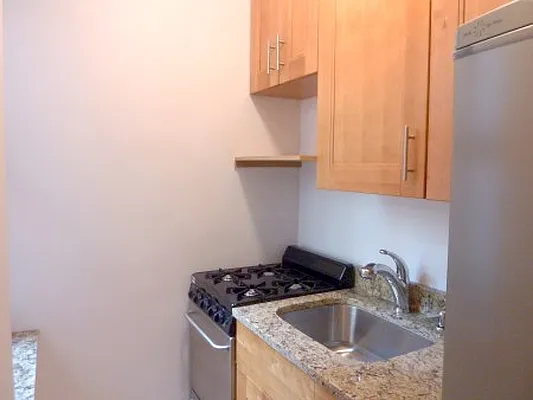 Sold by Margaret Bassett Real Estate | media 4