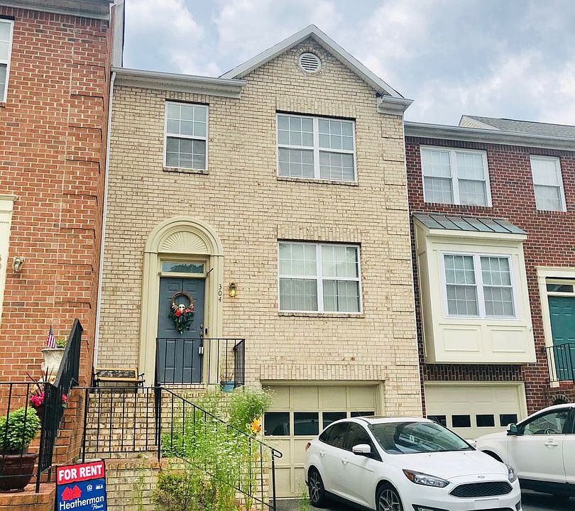 1st image of 304 Stafford Glen Ct