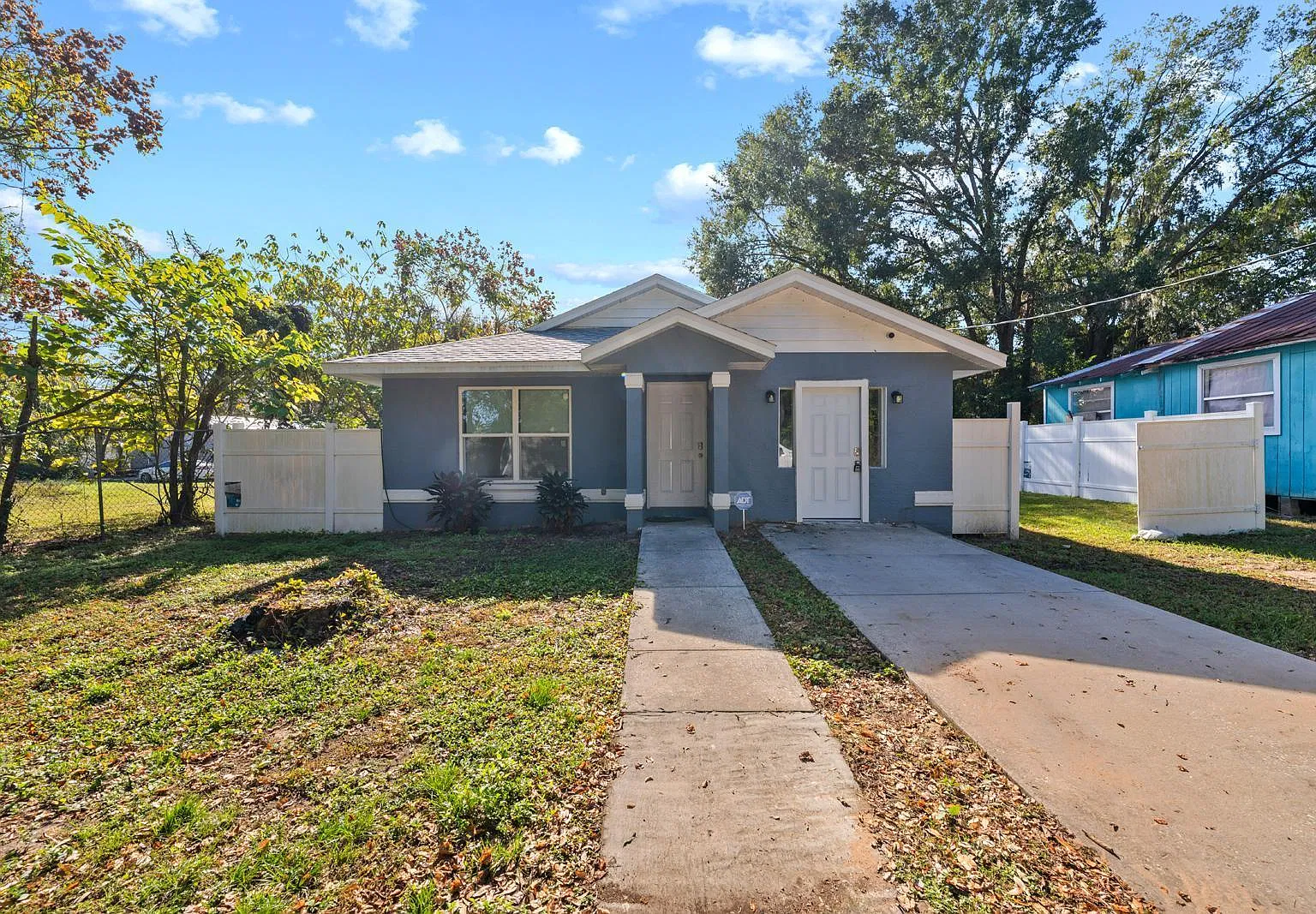 37745 Walker Aly — Photo 1