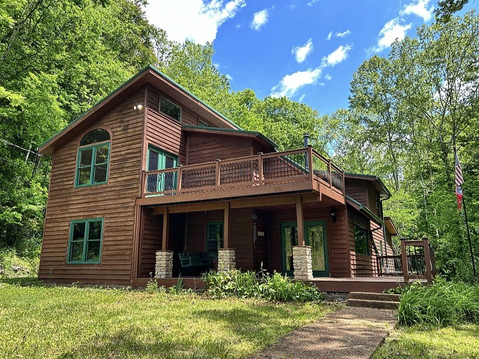 1st image of 140 Carver Hollow Rd