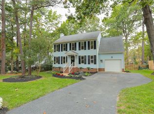 4662 Rollingwood Ln, Glen Allen, VA 23060